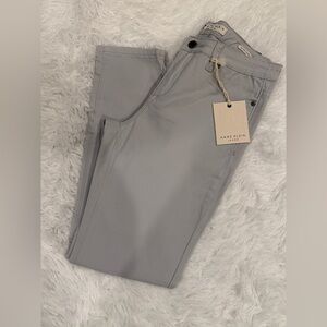 NWT- Anne Klein Women's Skinny Ankle- Light Gray-Size 6